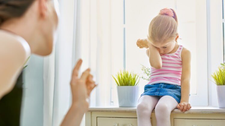çocuklara bağırmanın zararları nelerdir