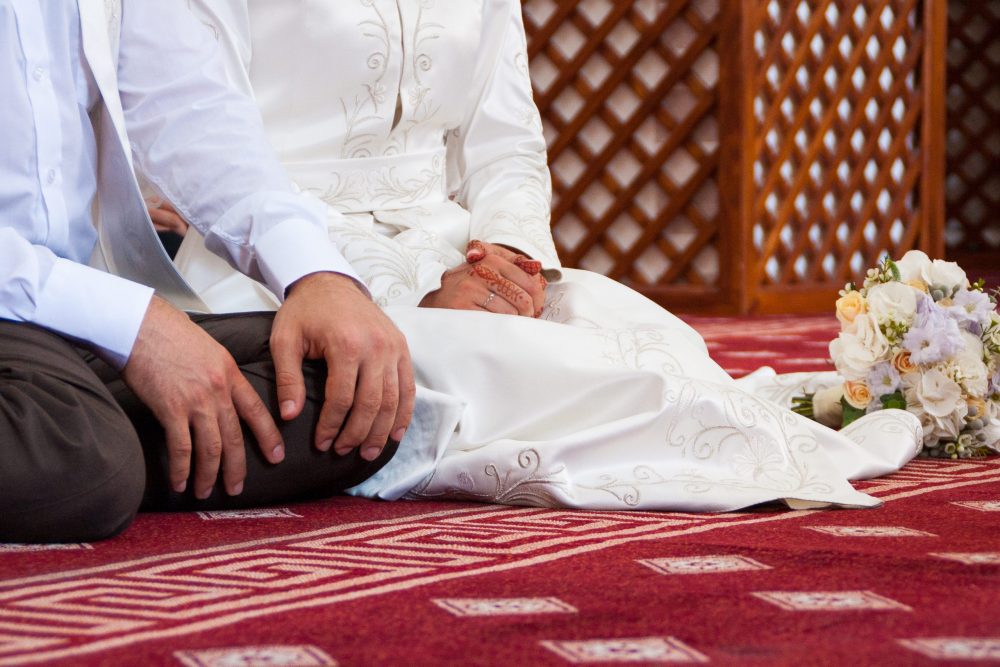 İmam Nikahı Kıyılırken Ne Giyilmelidir? İmam Nikahında Neler Sorulur?