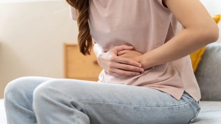 Regl Ağrısına Ne İyi Gelir? Regl Ağrısı Nasıl Geçer?