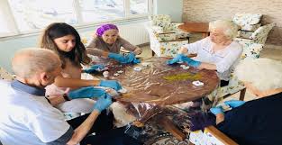 Huzurevlerine Eleman Alımı: Başvuru Şartları, Kadrolar ve Süreç Hakkında Tüm Detaylar